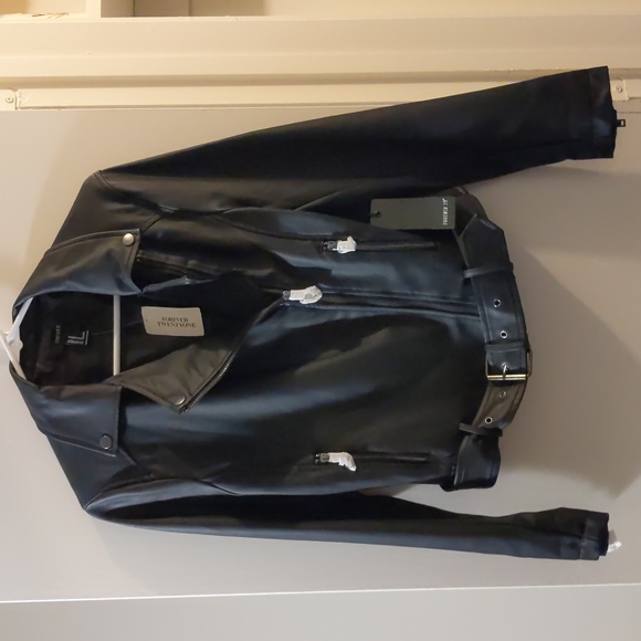 Forever 21 Black Pleather Jacket with Embroidered Design - Picture 7 of 7